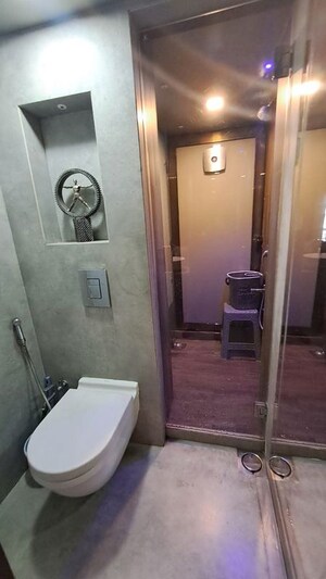Bathroom in 5 BHK Apartment at Suraj Ocean Star 2, Prabhadevi – for Sale