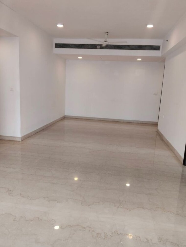 Room, suraj-ocean-star-2 5 Bedroom 2650 Sq.Ft. Apartment In Prabhadevi Mumbai 10579703
