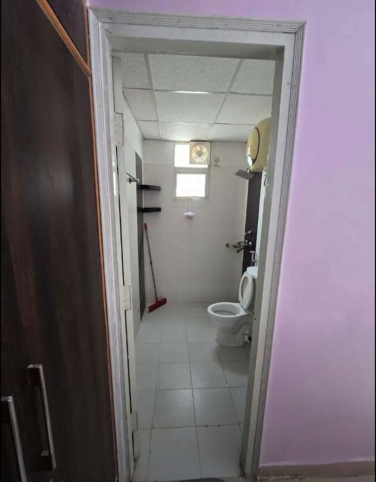 Bathroom, omaxe-r2 3 Bedroom 1650 Sq.Ft. Apartment In Gomti Nagar Lucknow 10579716