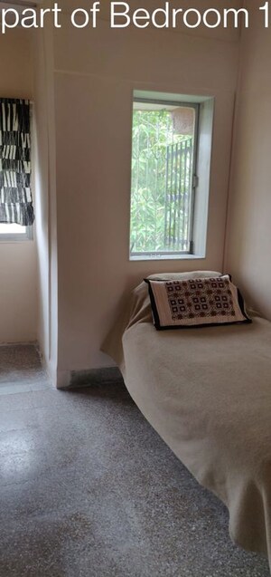 Living Room in 2 BHK Apartment at Dadar West – for Rent