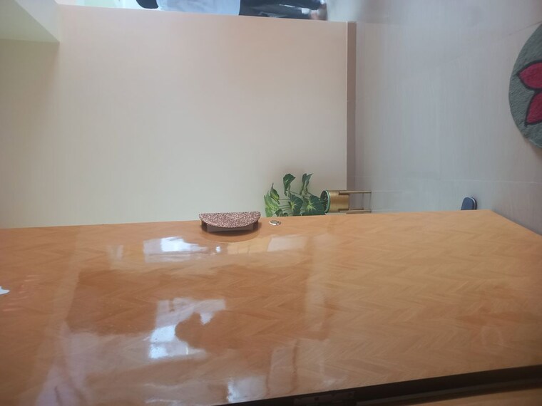 Room, dadar west 1 Bedroom 560 Sq.Ft. Apartment In Dadar West Mumbai 10579663