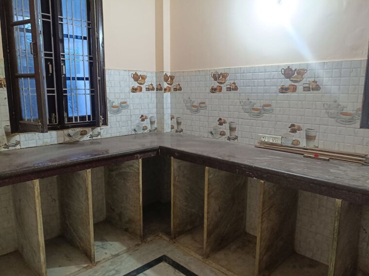 Kitchen, vijayant khand 2 Bedroom 1500 Sq.Ft. Independent House In Vijayant Khand Lucknow 10579736