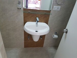 Bathroom in 3 BHK Apartment at Twin Towers, Prabhadevi – for Rent