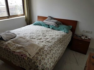 Bedroom in 3 BHK Apartment at Twin Towers, Prabhadevi – for Rent