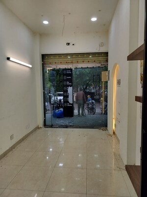 Room in  Shop at Sector 4 Dwarka – for Rent