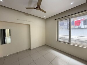 Room in 3 BHK Apartment at SJR Verity, Kasavanahalli – for Rent