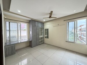 Room in 3 BHK Apartment at SJR Verity, Kasavanahalli – for Rent