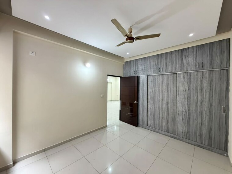 Room, sjr-verity 3 Bedroom 1735 Sq.Ft. Apartment In Kasavanahalli Bangalore 10579737