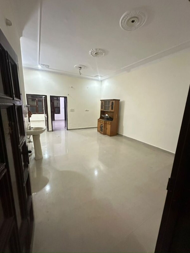 Room, guru-nanak-enclave 3 Bedroom 1200 Sq.Ft. Builder Floor In Dhakoli Zirakpur 10579744