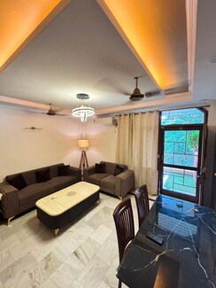 2 BHK Builder Floor For Rent in Malviya Nagar