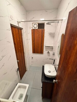 Team Area in 2 BHK Builder Floor at Malviya Nagar – for Rent