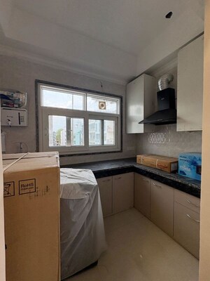 Kitchen in 1 BHK Builder Floor at Sector 43 – for Rent