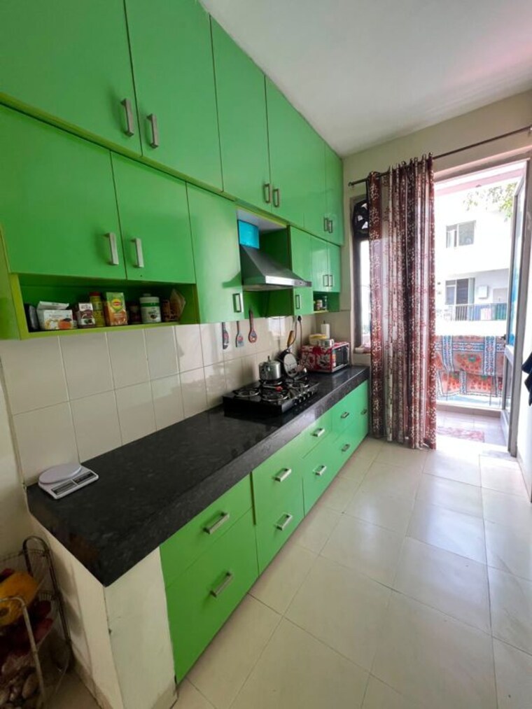 Kitchen, vatika-city-homes 3 Bedroom 1740 Sq.Ft. Apartment In Sector 83 Gurgaon 10579768