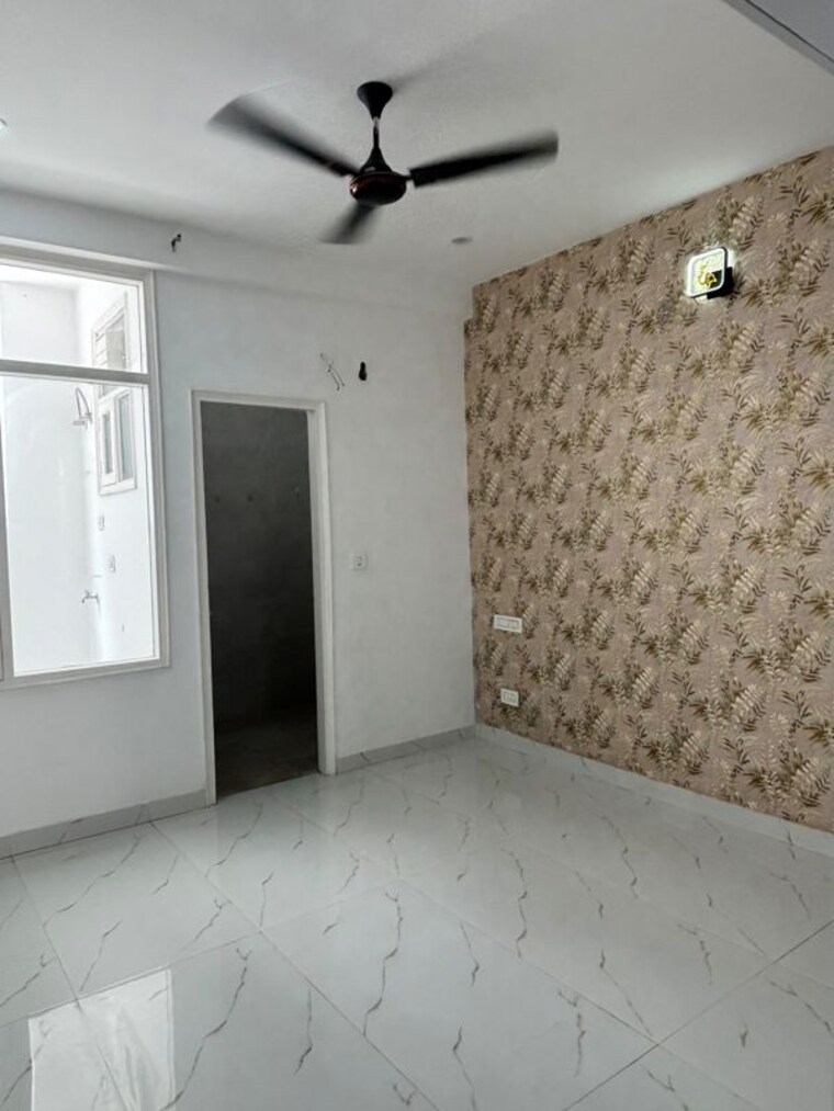 Room, motia-blue-ridge 3 Bedroom 1100 Sq.Ft. Builder Floor In Dhakoli Zirakpur 10579770