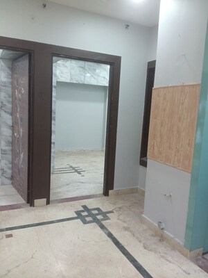 Room in 3 BHK Builder Floor at Balbir Nagar – for Sale
