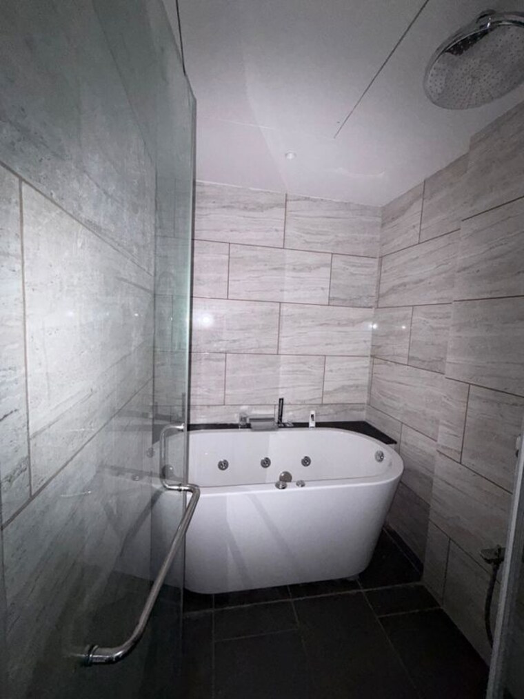 Bathroom, shri-nakoda-ratan-address 3 Bedroom 999 Sq.Ft. Apartment In Prabhadevi Mumbai 10579785