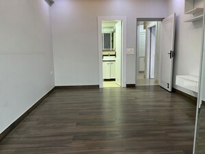 Room in 3 BHK Apartment at Great Value Ekanam, Sector 107 – for Sale