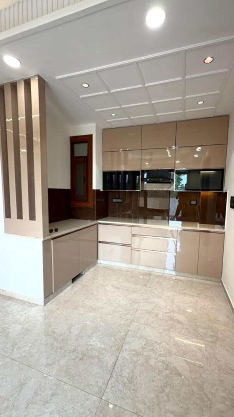 Kitchen, aba-county-107 5 Bedroom 4700 Sq.Ft. Apartment In Sector 107 Noida 10579853