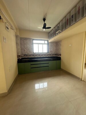 Room in 1 BHK Apartment at DGS Sheetal Deep Complex, Nalasopara West – for Sale
