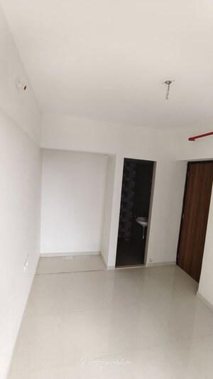Furnished Amenities in 1 BHK Apartment at Dosti Greater Thane, Kalher – for Sale