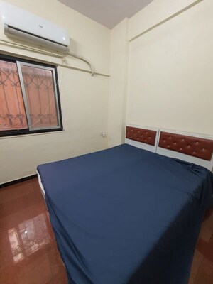 Furnished Amenities in 2 BHK Apartment at Mahakali Model Town, Jogeshwari East – for Rent
