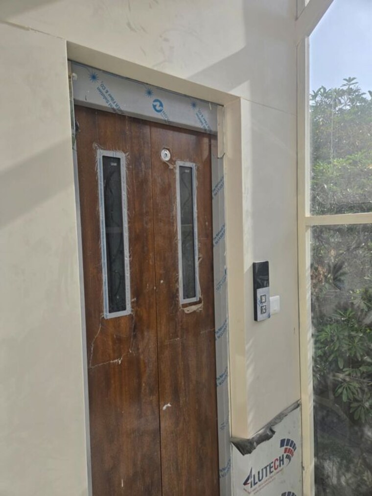 undefined, defence colony 4 Bedroom 2100 Sq.Ft. Builder Floor In Defence Colony Delhi 10579869