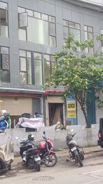 429 Sq.Ft. Retail Shop in Gandhi Nagar CHS