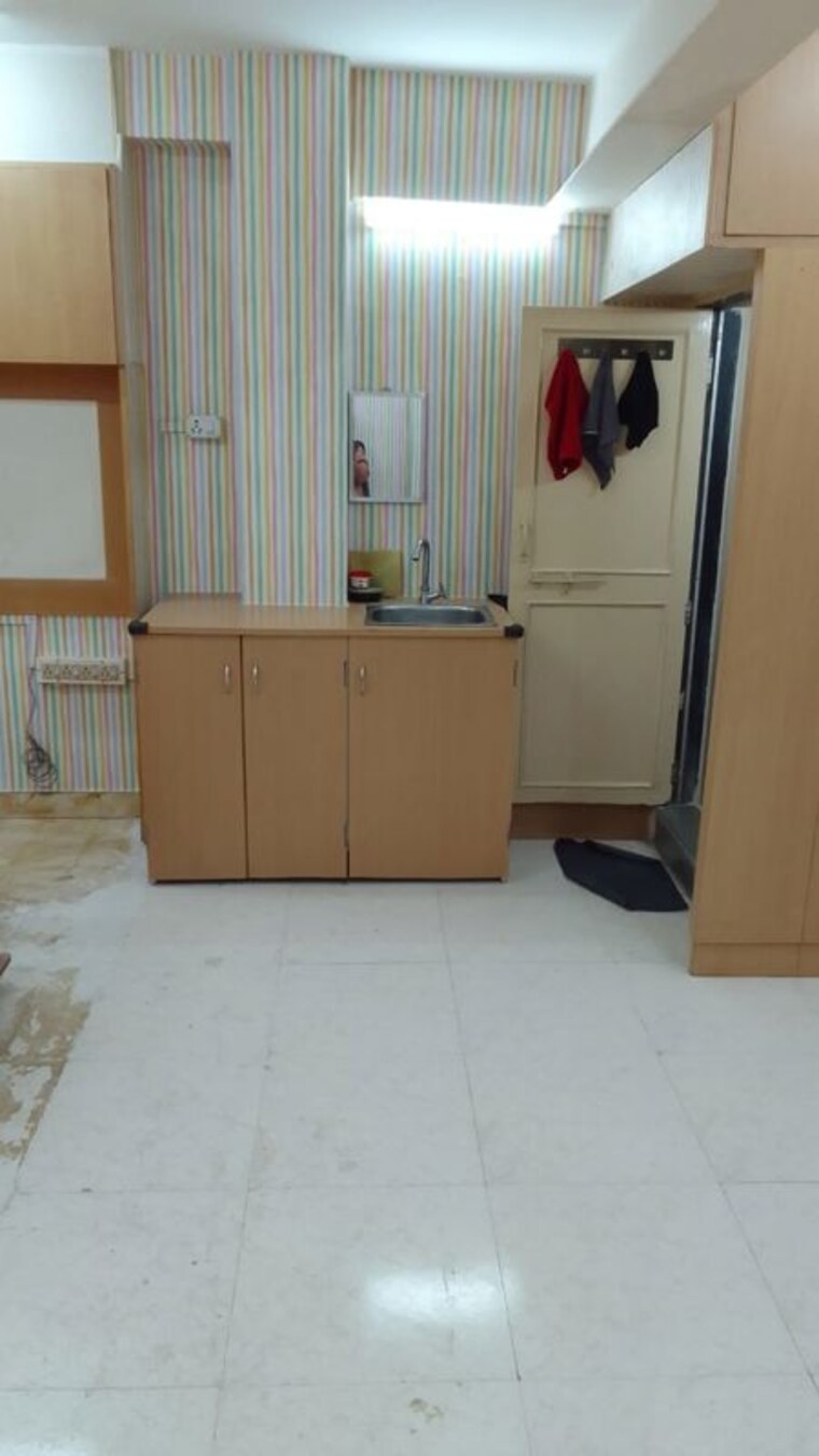 Bathroom, gala-altezza Commercial Office Space 700 Sq.Ft. In Sion East Mumbai 10579886