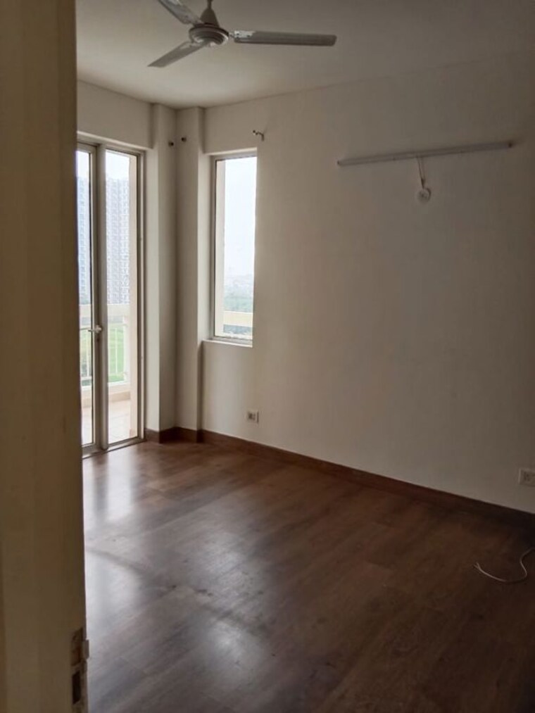 Room, alphacorp-gurgaon-one-84 2 Bedroom 1245 Sq.Ft. Apartment In Sector 84 Gurgaon 10579893