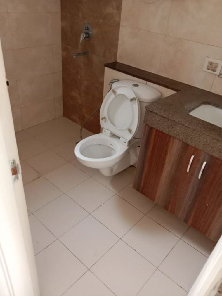 Bathroom, alphacorp-gurgaon-one-84 2 Bedroom 1245 Sq.Ft. Apartment In Sector 84 Gurgaon 10579893