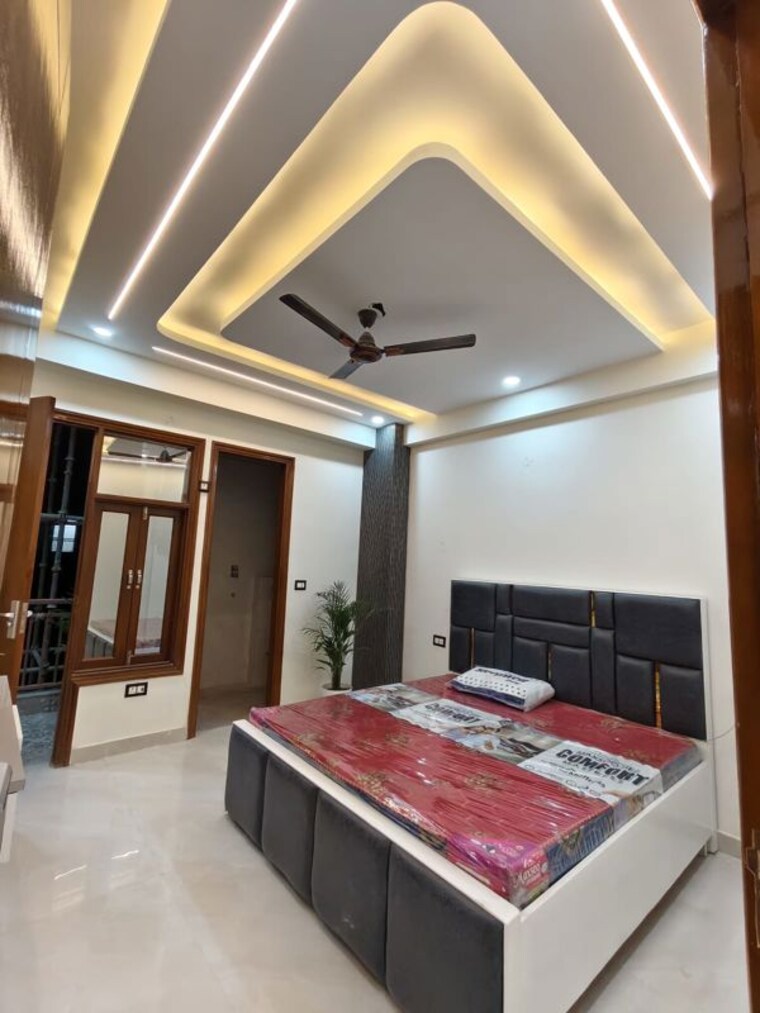Bedroom, noida central 4 Bedroom 1854 Sq.Ft. Builder Floor In Noida Central Noida 10579911
