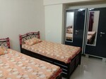 780 Sq.Ft. Pg in Hiranandani Estate