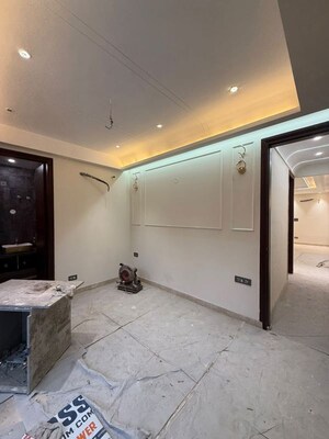 Parking in 4 BHK Builder Floor at Satbari – for Sale