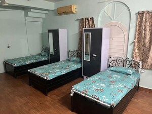 Bedroom in  Pg at Majiwada – for Rent