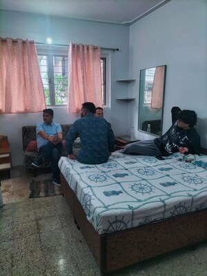 Bedroom in Studio Apartment at Triveni Apartments Model Colony, Model Colony – for Rent