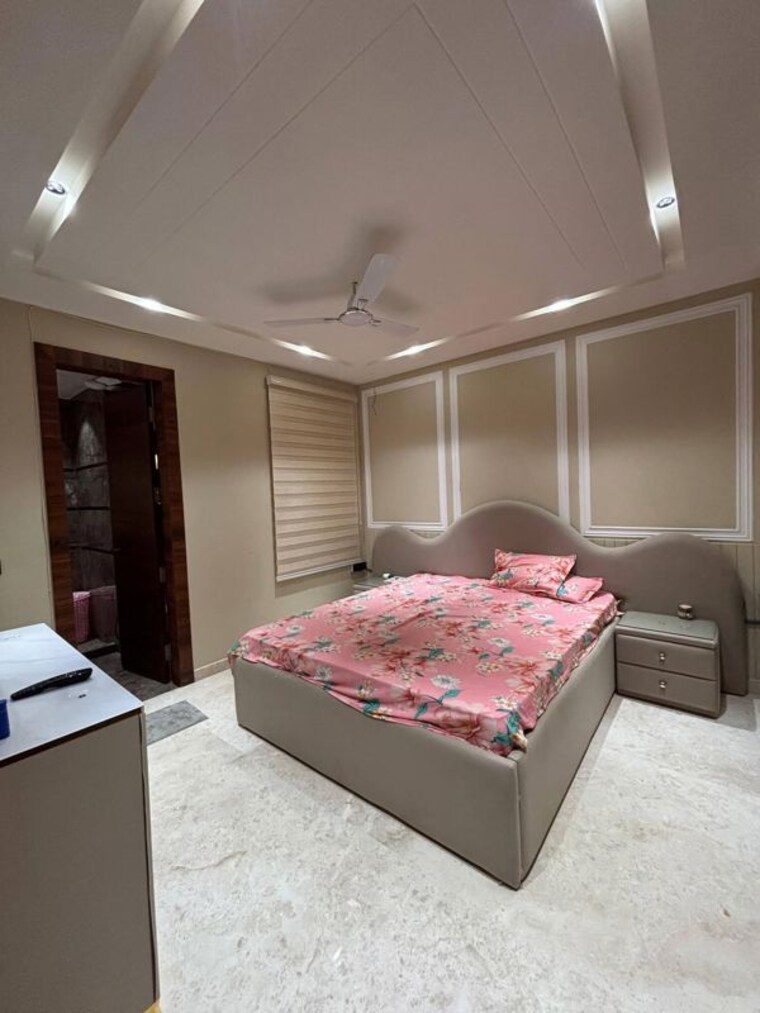 Bedroom, vetruvia-homes-3 3 Bedroom 160 Sq.Yd. Builder Floor In Sector 17 Faridabad 10035351