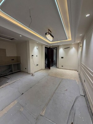Building Lobby in 3 BHK Builder Floor at East Of Kailash – for Sale