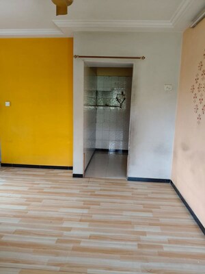 Room in 6+ BHK Villa at Nerul Sector 17 – for Sale