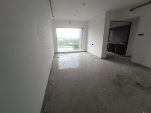 Room in 2 BHK Apartment at Shakti One Luxuria, Kopar Khairane – for Sale