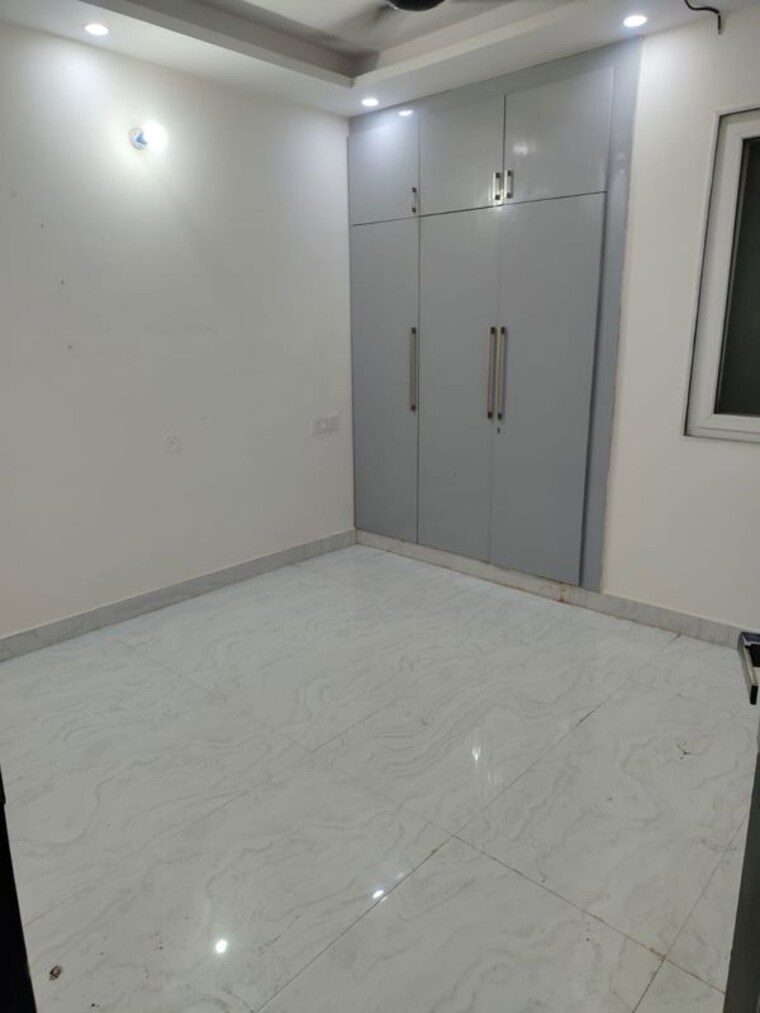 Room, sector 19 dwarka 2 Bedroom 700 Sq.Ft. Apartment In Sector 19 Dwarka Delhi 10579965