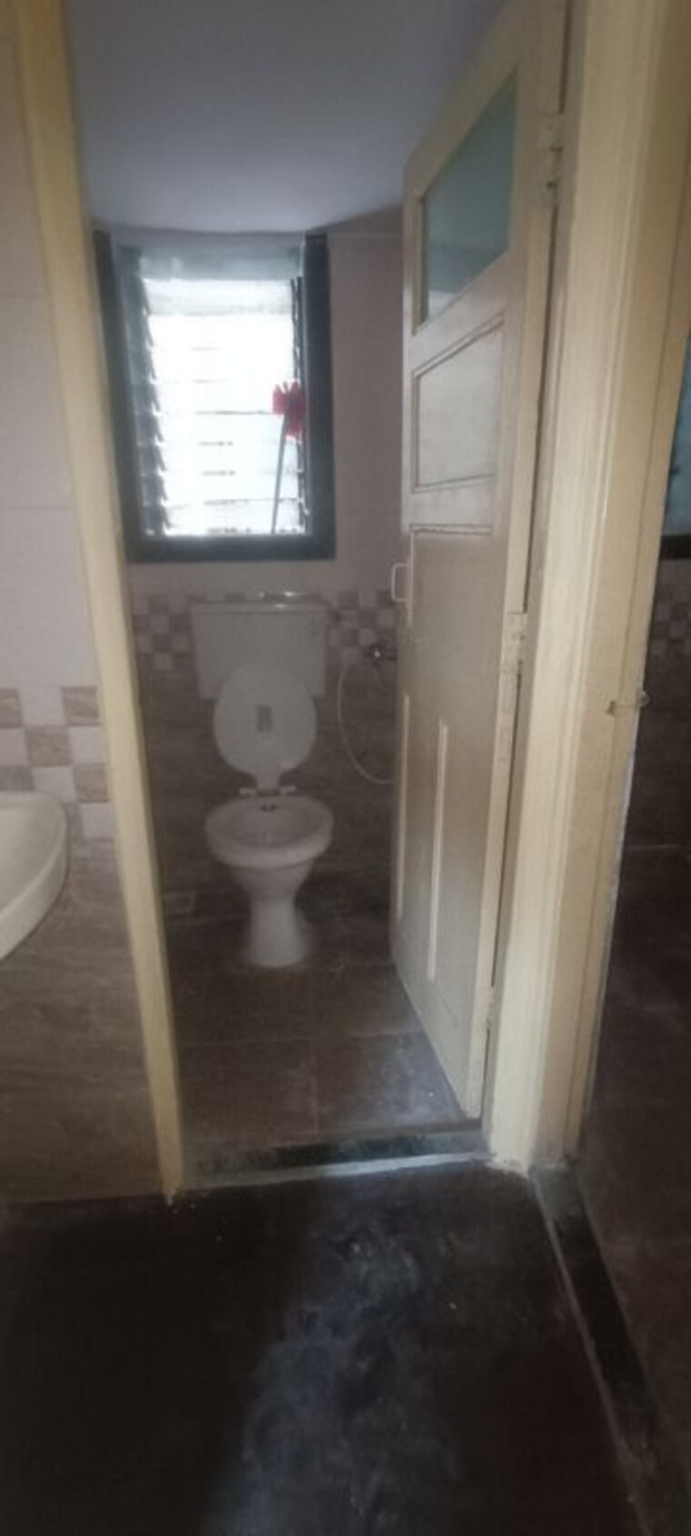 Bathroom, kopar khairane sector 2 2 Bedroom 998 Sq.Ft. Apartment In Kopar Khairane Sector 2 Navi Mumbai 10535535