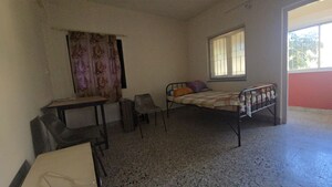Living Room in 3 BHK Apartment at Vashi Sector 6 – for Rent