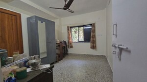 Living Room in 3 BHK Apartment at Vashi Sector 6 – for Rent