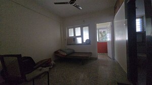 Room in 3 BHK Apartment at Vashi Sector 6 – for Rent
