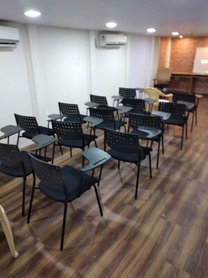 Team Area in  Office Space in IT/SEZ at Satra Plaza, Vashi Sector 19d – for Rent
