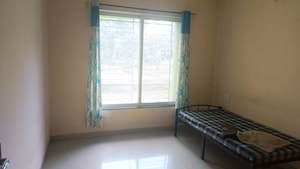 Room in 3 BHK Apartment at Giridhar Oasis, Kharadi – for Rent