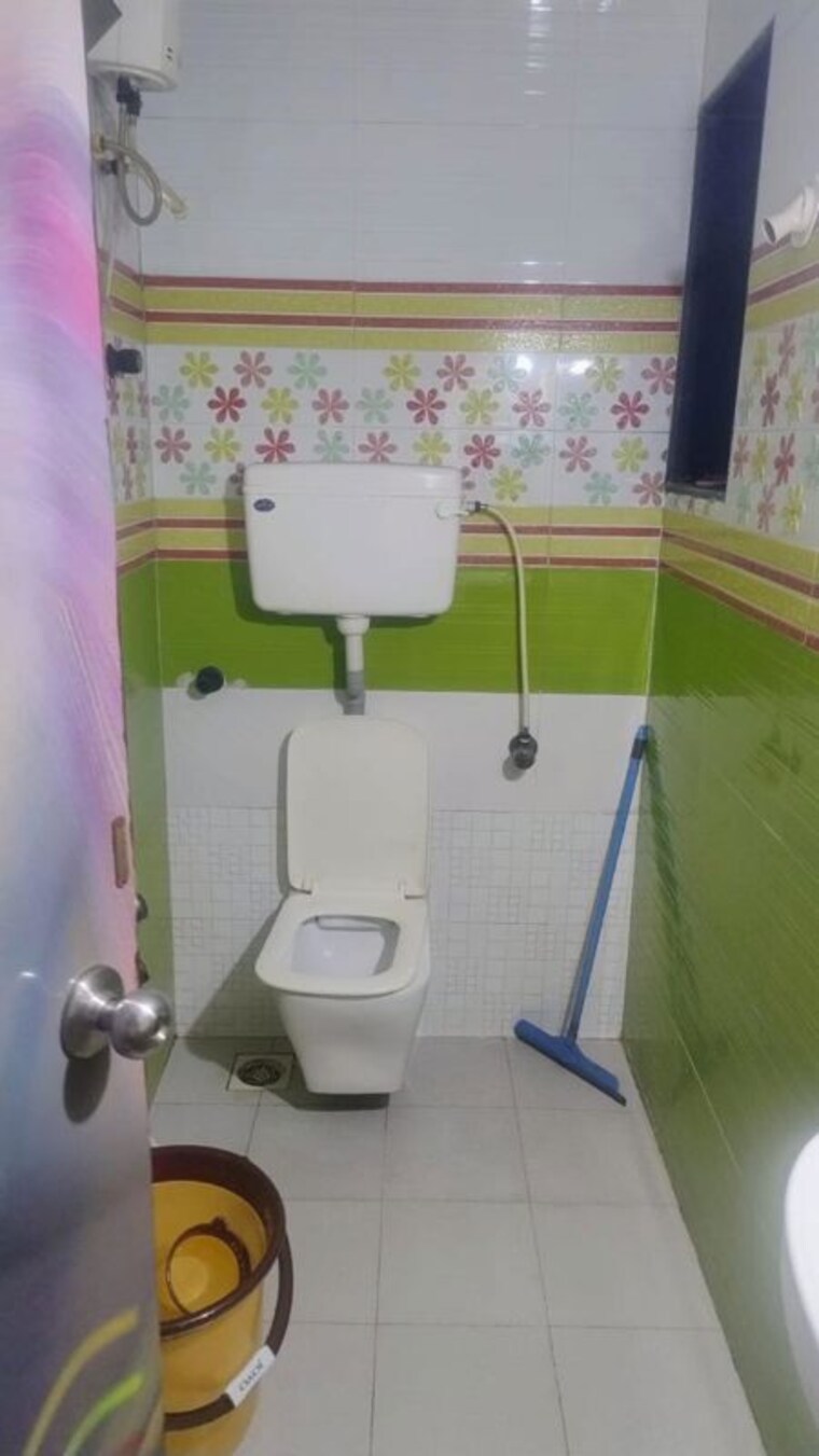 Bathroom, kalash-udyan 3 Bedroom 1390 Sq.Ft. Apartment In Kopar Khairane Navi Mumbai 10527634