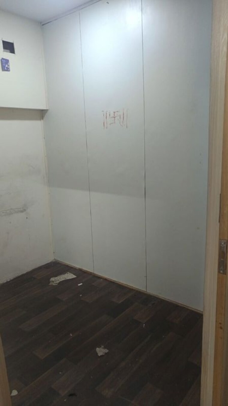 Room, ambe-prerna-apartment Commercial Office Space 450 Sq.Ft. In Ghansoli Navi Mumbai 10523479