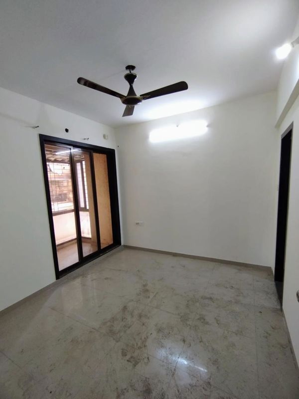 3 BHK 1450 Sq.Ft. Apartment in Nisarg Hyde Park
