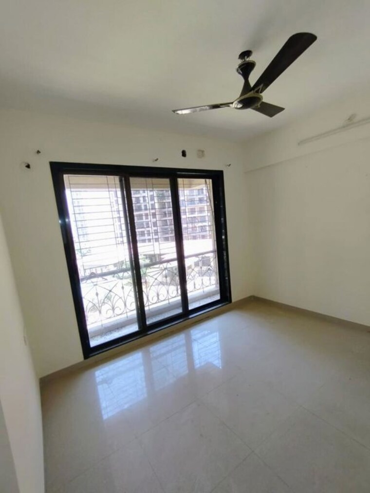 Living Room, nisarg-hyde-park 3 Bedroom 1450 Sq.Ft. Apartment In Kharghar Navi Mumbai 10579980
